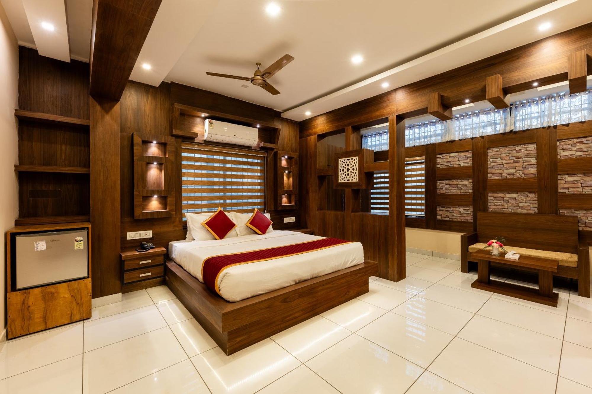 Marza Inn Калпетта Экстерьер фото