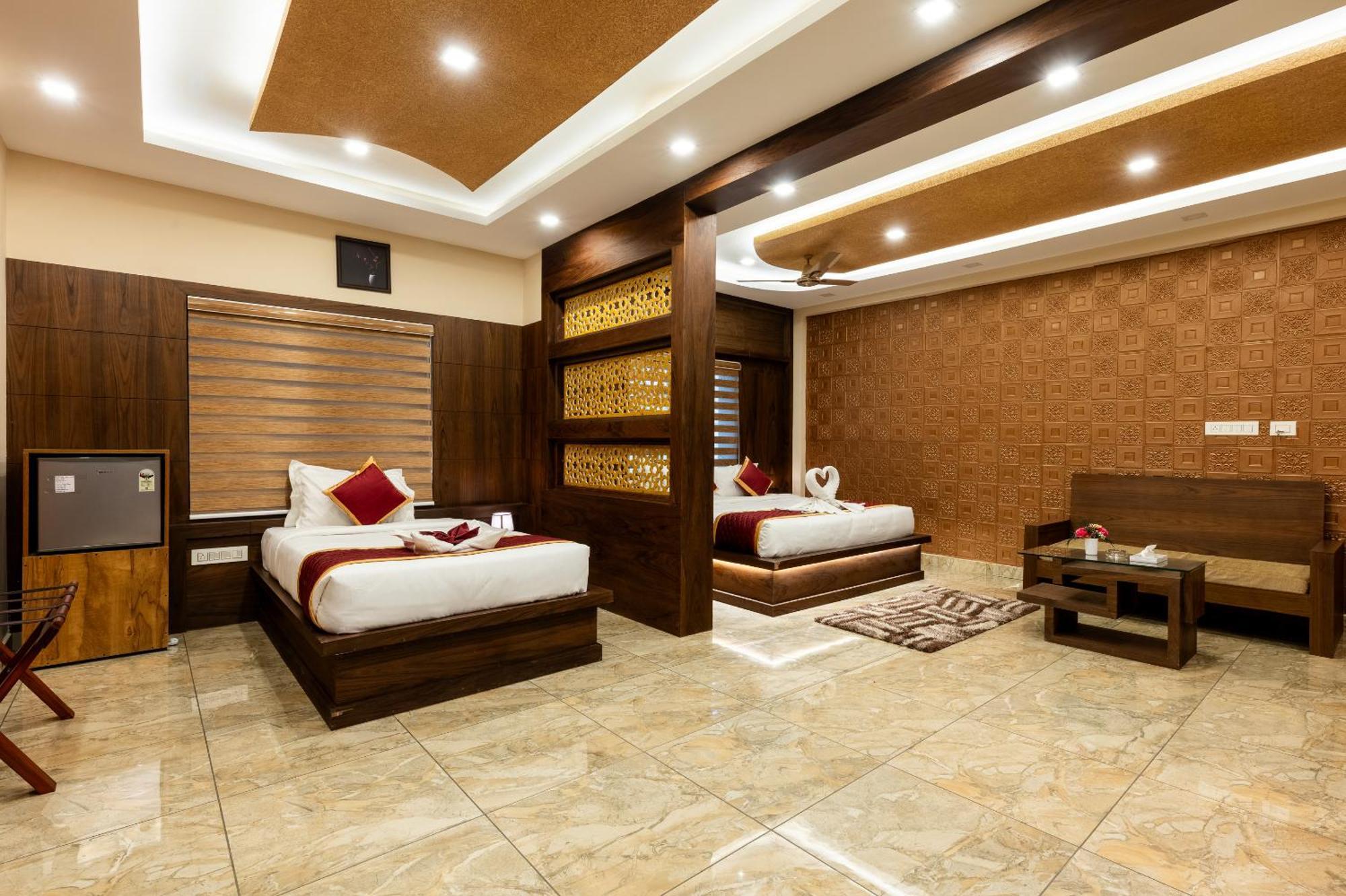 Marza Inn Калпетта Экстерьер фото
